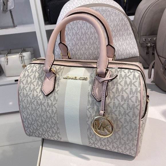 Michael Kors Handbags - MK Bedford SM Duffle Satchel Crossbody Vanilla